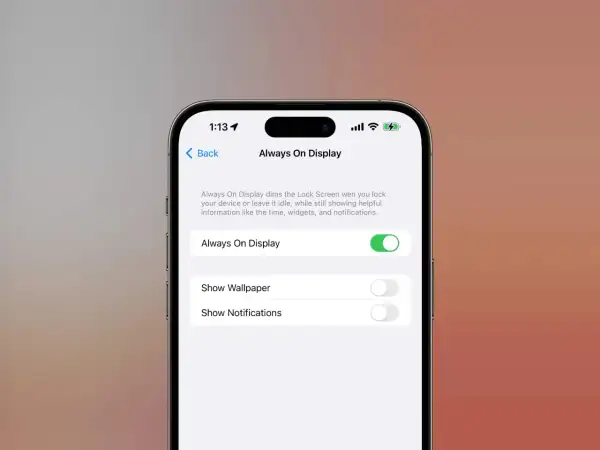 Ustawienia "Always On Display" (AOD) na iPhonie. Pozwala to na wyświetlanie godziny i powiadomień na zablokowanym ekranie.
