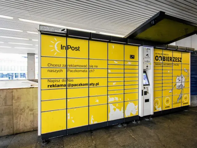 Chcesz reklamę na Paczkomacie InPost? Napisz: reklama@paczkomaty.pl. Odbierzesz, nadasz lub zwrócisz paczkę szybko i wygodnie.
